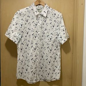 Haggar clothing button down shirt